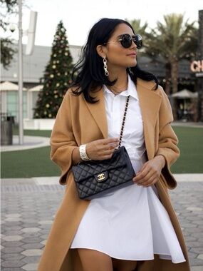 Pre-Loved Chanel Lambskin double flap classic medium black with gold hardware